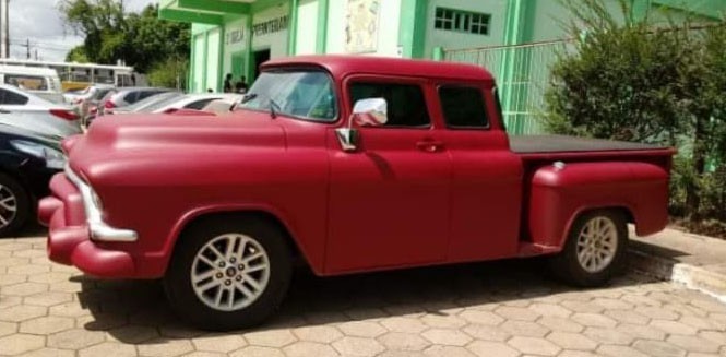 ford-1956-100-hilux-big-0