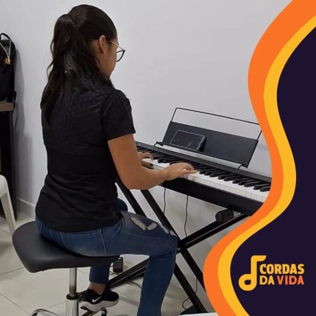 cordas-da-vida-escola-de-musica-big-1